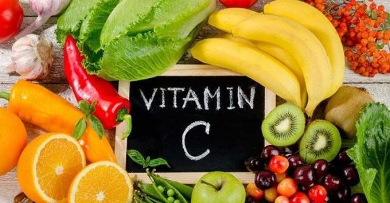 Formel C6h8o6 Vitamin C Pulver für kosmetische Zwecke in großen Mengen mit Gut und CAS-Nr. 50-81-7
